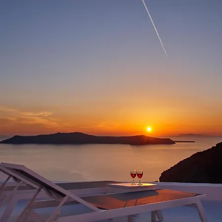 Nautilus Villa Firostefani