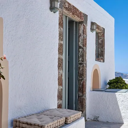 Nautilus Villa Firostefani