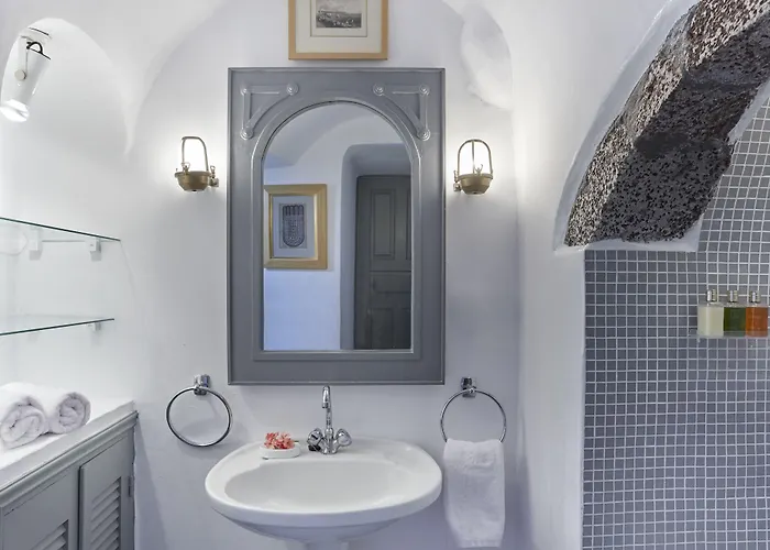 Nautilus Villa Firostefani