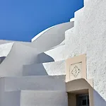 Nautilus *